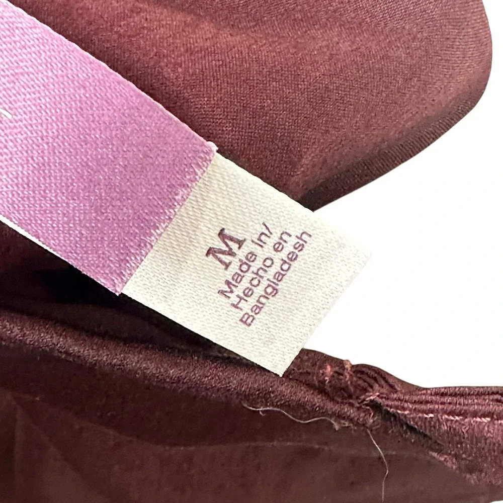 Adored by Adore Me Womens Burgundy Hammered Satin V-Neck Camisole Top Size M - Picture 8 of 8